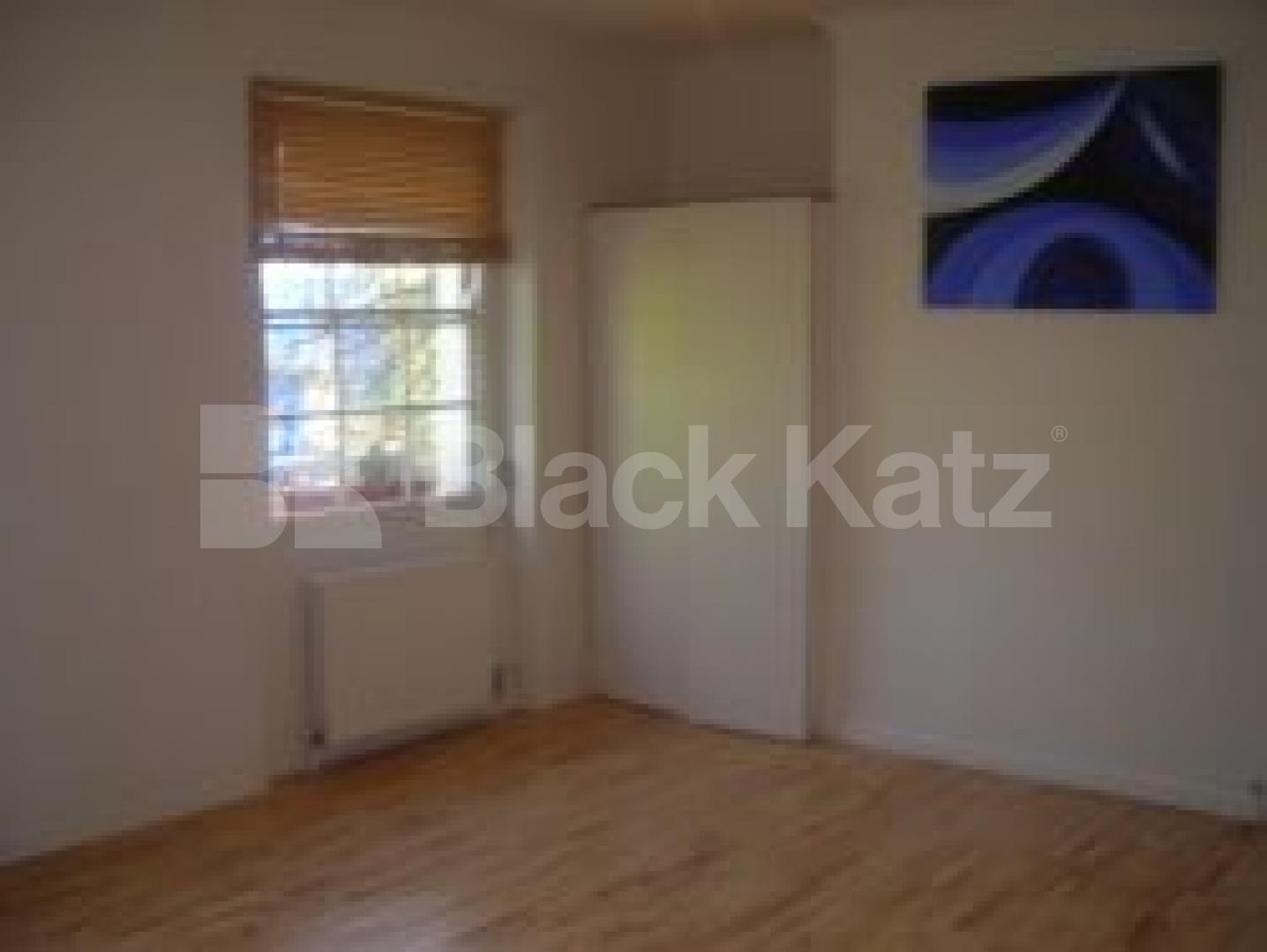 			Studio Apartment, 1 bath, 1 reception Studio			 Princess Road, PRIMROSE HILL NW1